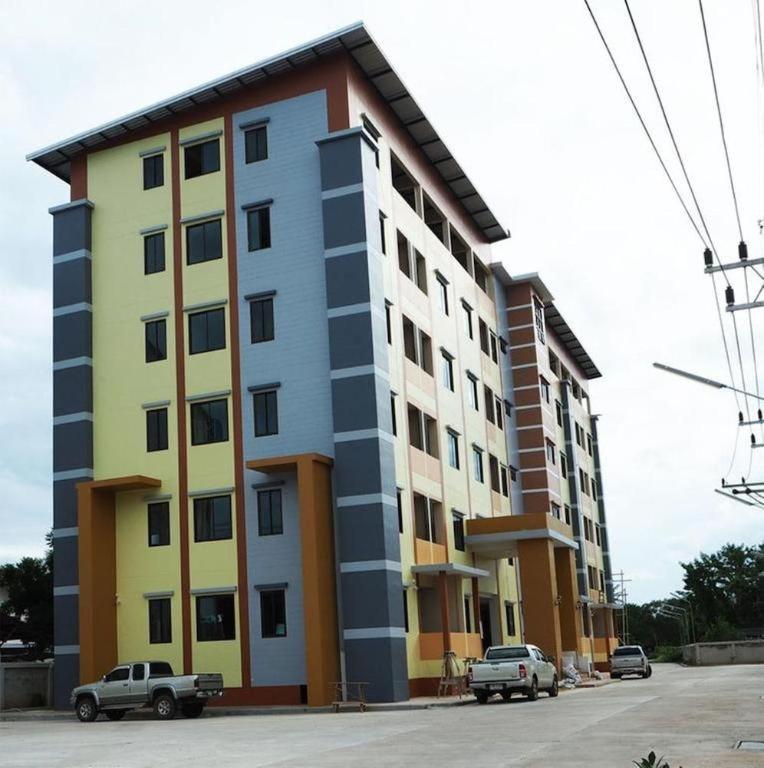 Regent Room Hotel Surat Thani Exterior photo