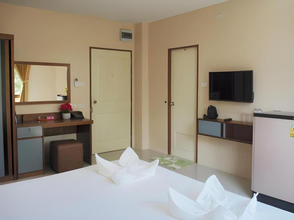Regent Room Hotel Surat Thani Exterior photo