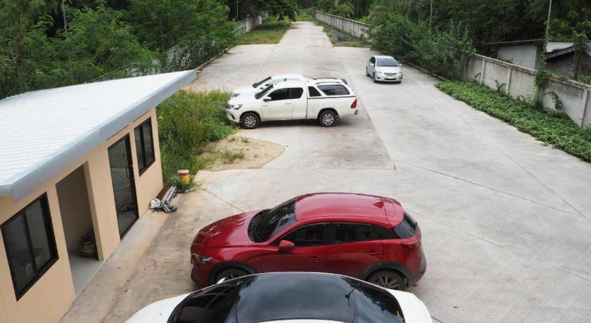 Regent Room Hotel Surat Thani Exterior photo