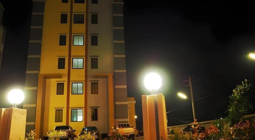 Regent Room Hotel Surat Thani Exterior photo