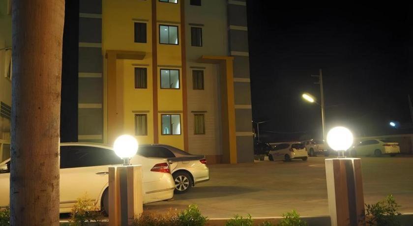 Regent Room Hotel Surat Thani Exterior photo