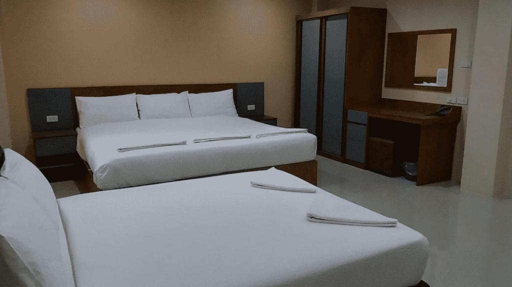 Regent Room Hotel Surat Thani Exterior photo